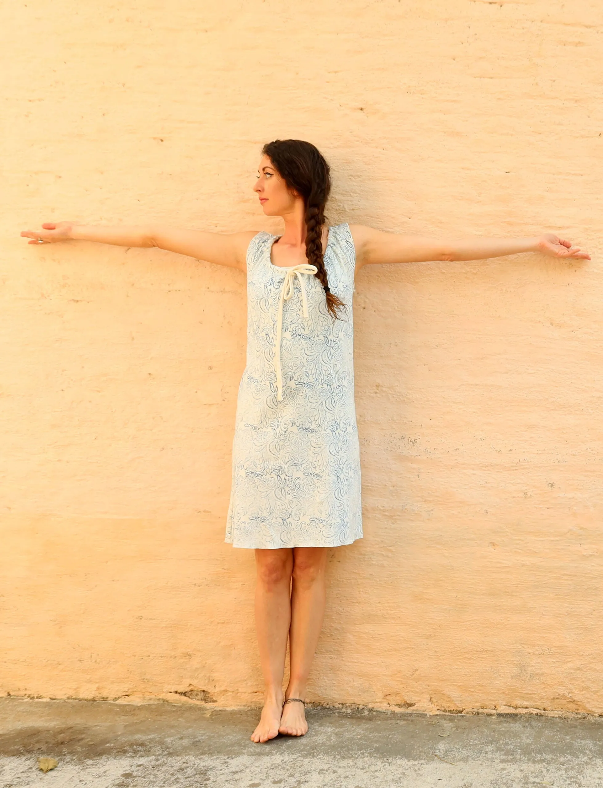 Drawstring Collar Simplicity Short BLOCK PRINTED Dress