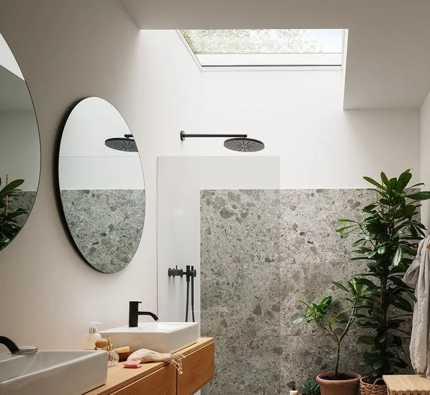 VELUX CVU 150120 1093 INTEGRA® SOLAR Curved Glass Rooflight Package 150 x 120 cm (Including CVU Double Glazed Base & ISU Curved Glass Top Cover)